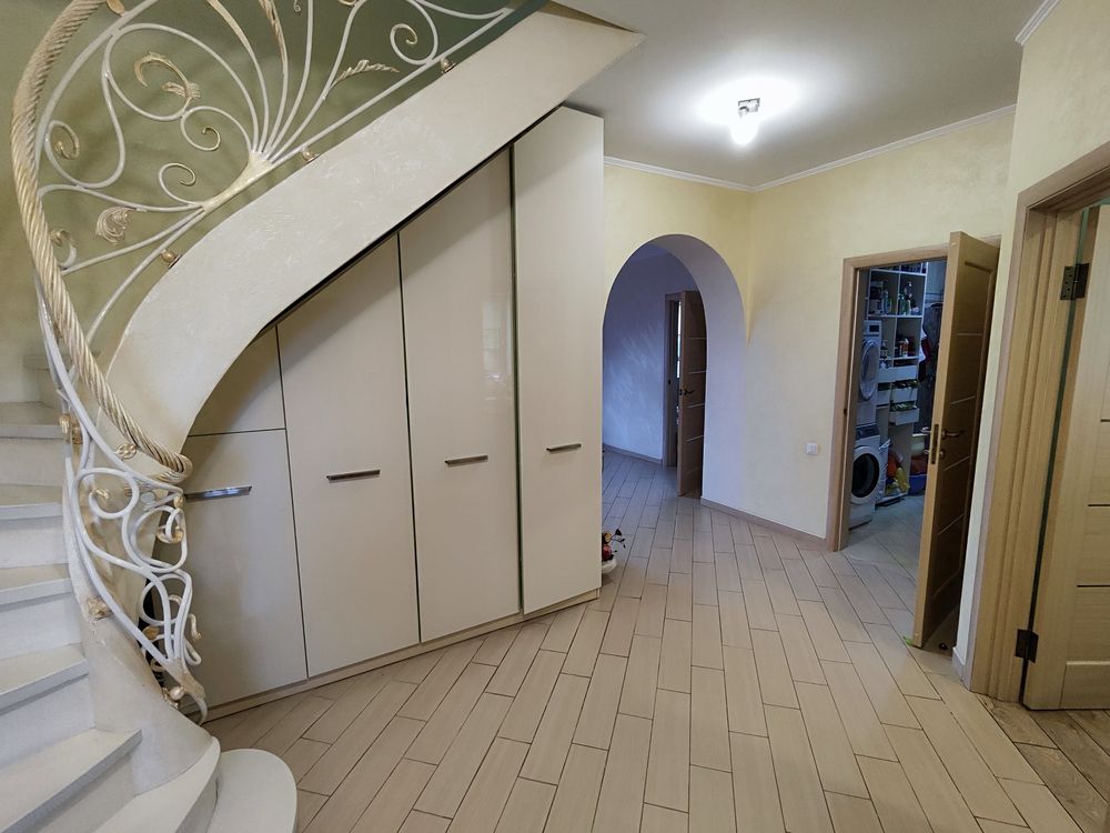 Обʼєкт нерухомості: 6 КІМ. БУДИНОК, ПЛОЩА - 200 м², ЦІНА - 289 000 $
 — HUBTRUST, Вінниця