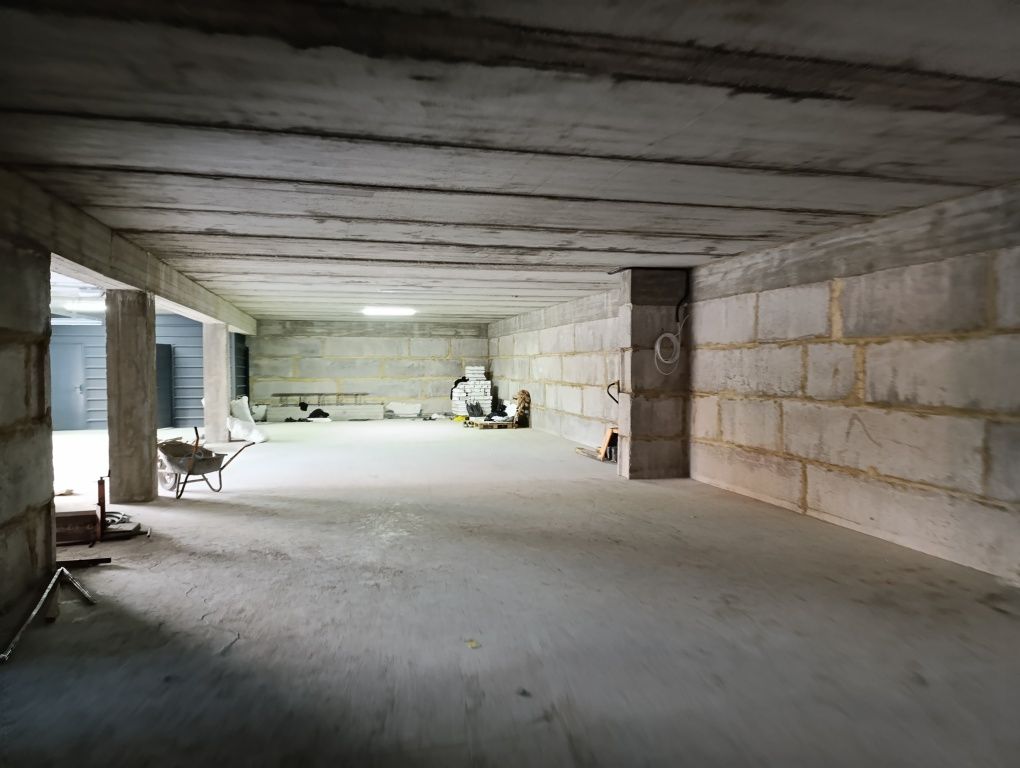 Обʼєкт нерухомості: ПЛОЩА - 700 м², ЦІНА - 5 $
 — HUBTRUST, Вінниця