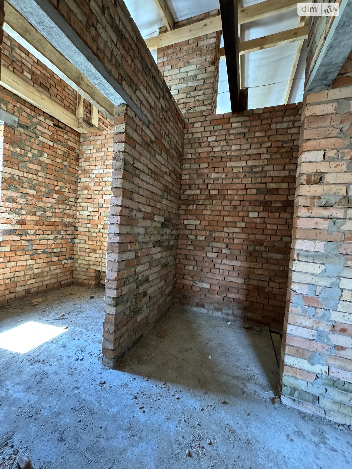 Обʼєкт нерухомості: 2 КІМ. ТАУНХАУС, ПЛОЩА - 72 м², ЦІНА - 49 000 $
 — HUBTRUST, Вінниця