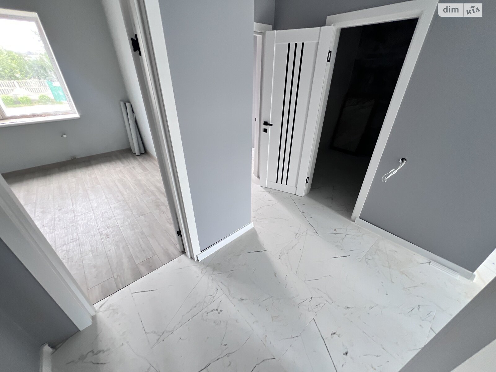 Обʼєкт нерухомості: 2 КІМ. ТАУНХАУС, ПЛОЩА - 80 м², ЦІНА - 60 000 $
, вул. Набережна вулиця — HUBTRUST, Вінниця