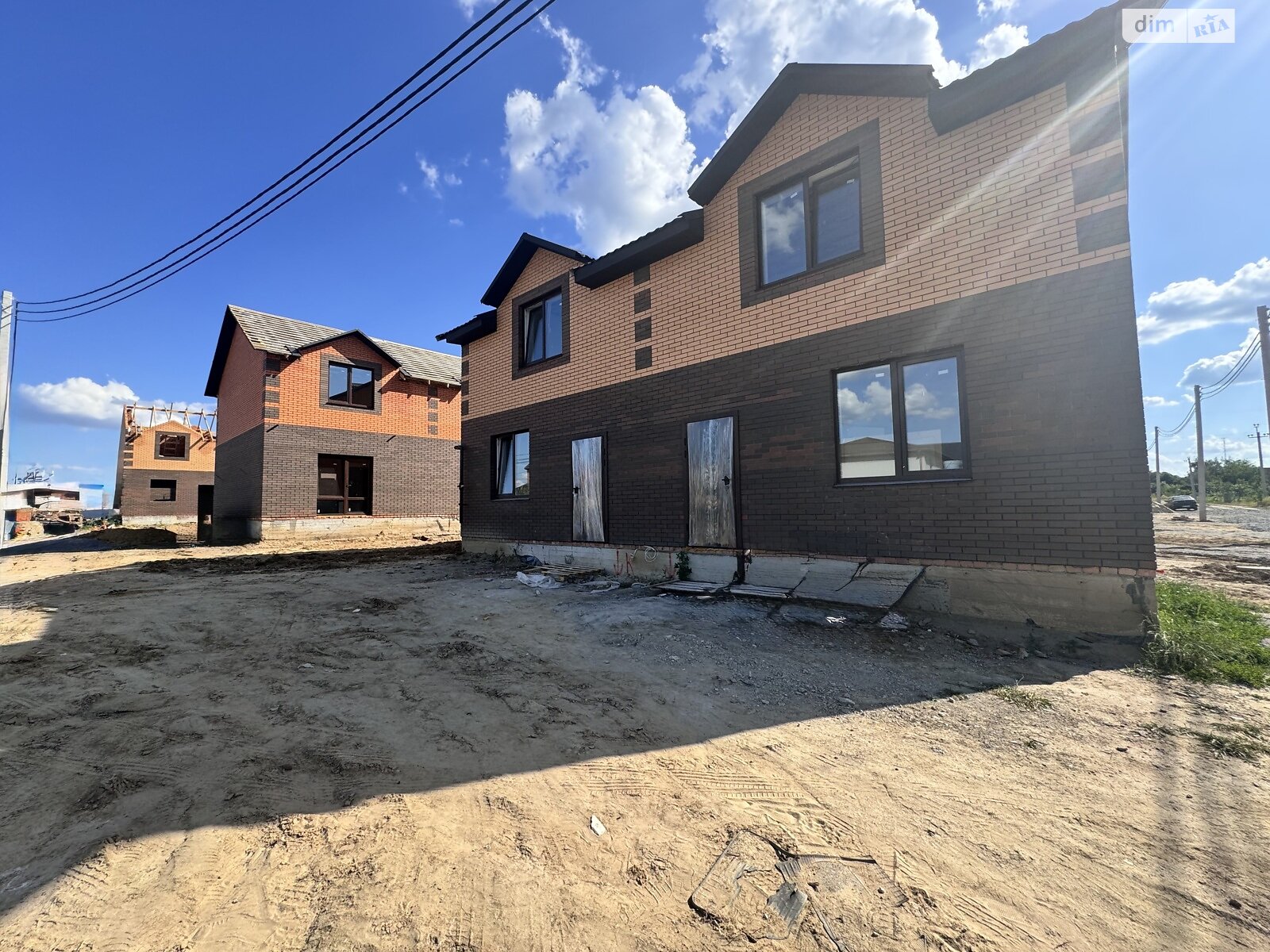 Обʼєкт нерухомості: 2 КІМ. ТАУНХАУС, ПЛОЩА - 75 м², ЦІНА - 43 000 $
 — HUBTRUST, Вінниця