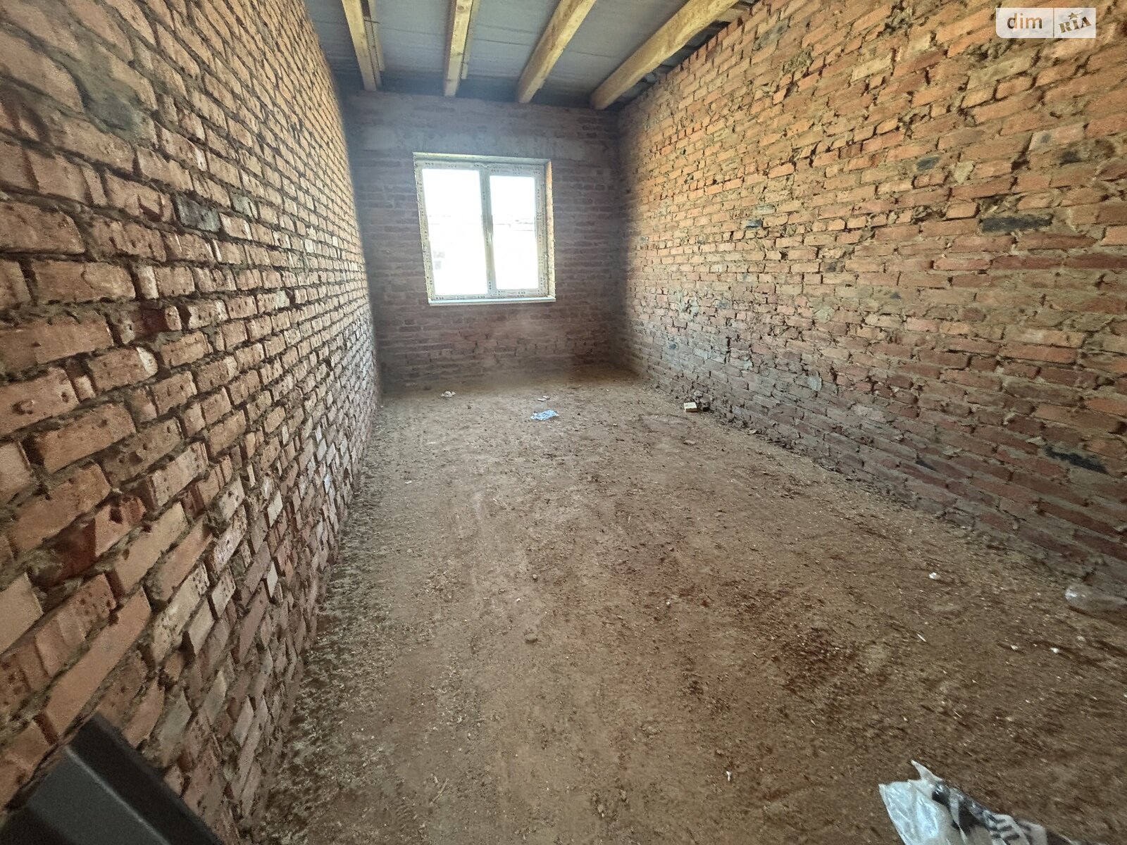 Обʼєкт нерухомості: 2 КІМ. ТАУНХАУС, ПЛОЩА - 70 м², ЦІНА - 37 000 $
 — HUBTRUST, Вінниця