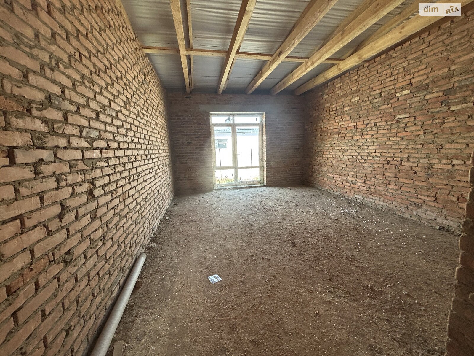 Обʼєкт нерухомості: 2 КІМ. ТАУНХАУС, ПЛОЩА - 72 м², ЦІНА - 42 000 $
, вул. Алеї — HUBTRUST, Вінниця