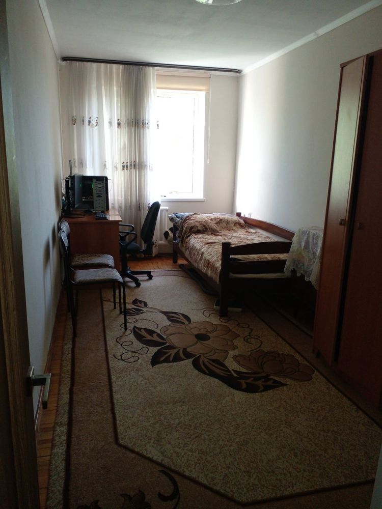 2 КІМ.  КВАРТИРА ПЛОЩА – 43 м², ЦІНА – 57 000$, РАЙОН: Вишенька