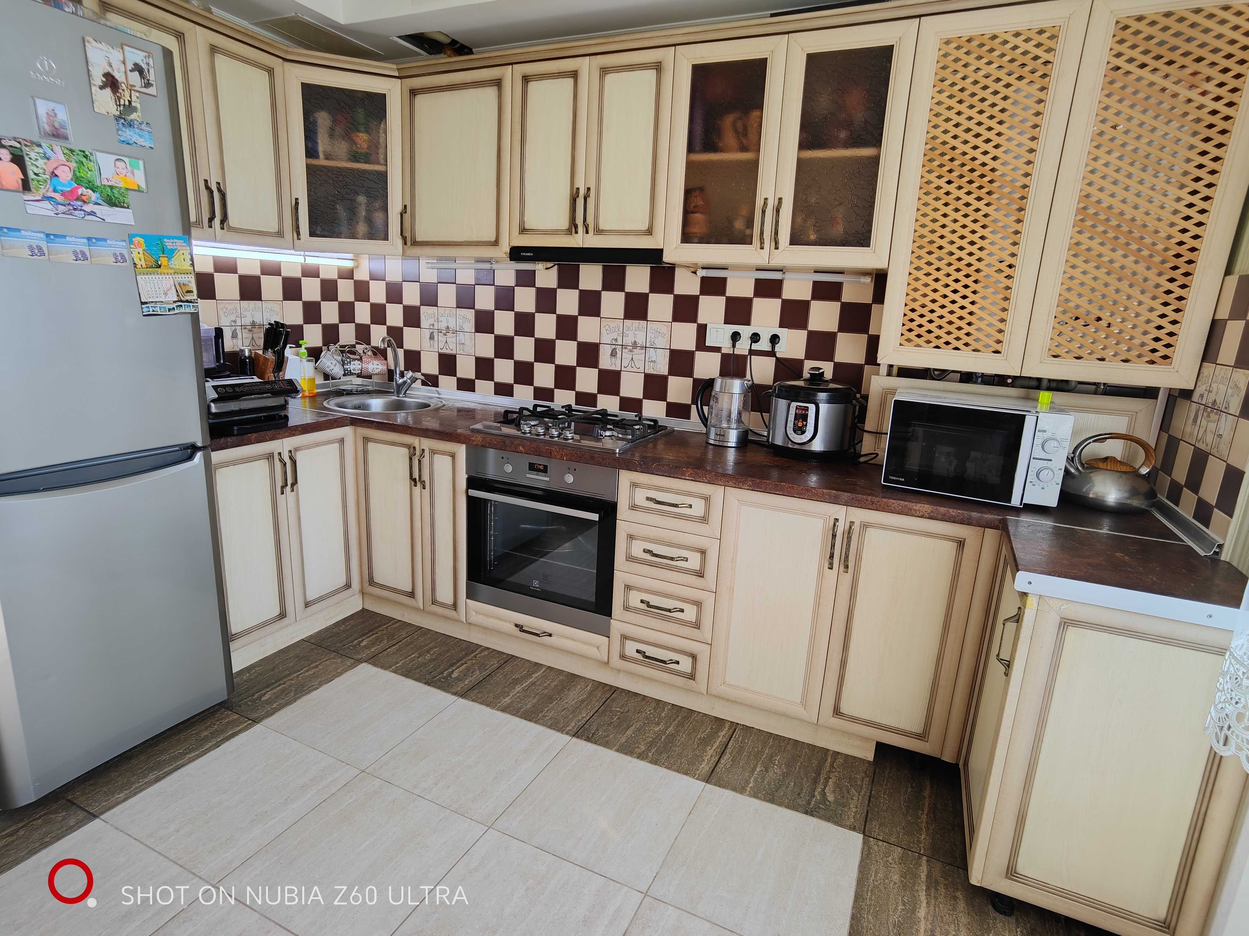 2 КІМ. КВАРТИРА, ПЛОЩА - 86.4 м², ЦІНА - 75 000 $
