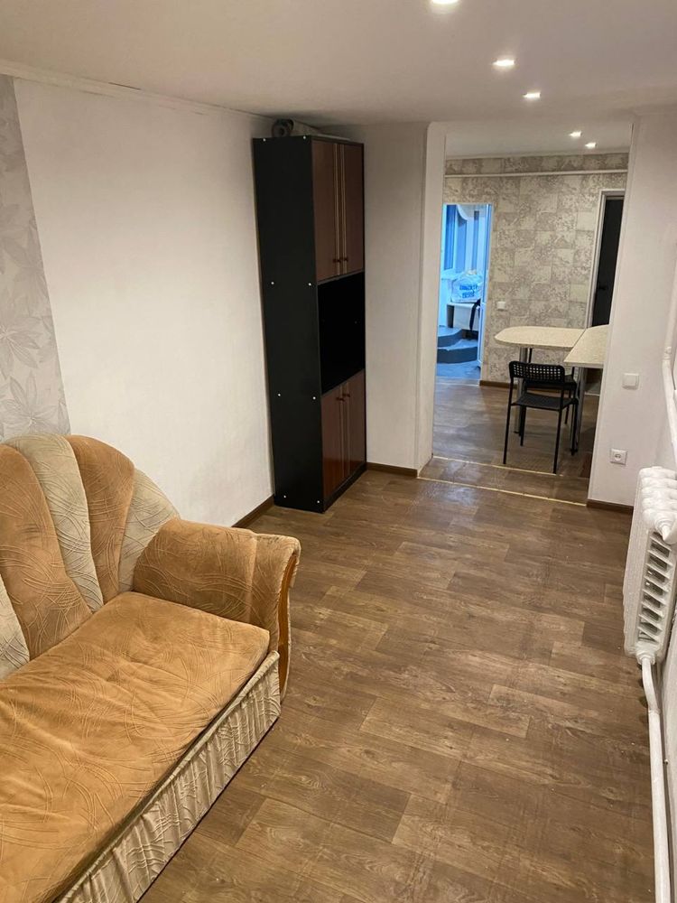 Обʼєкт нерухомості: 1 КІМ.  ЧАСТИНА БУДИНКУ ПЛОЩА – 40 м², ЦІНА – 25 000$, РАЙОН: Старе місто — HUBTRUST, Вінниця
