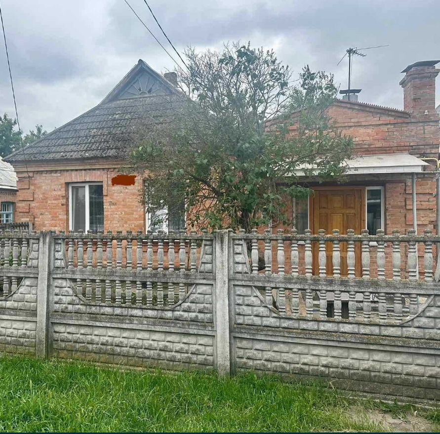 2 КІМ. БУДИНОК, ПЛОЩА - 40 м², ЦІНА - 46 000 $
