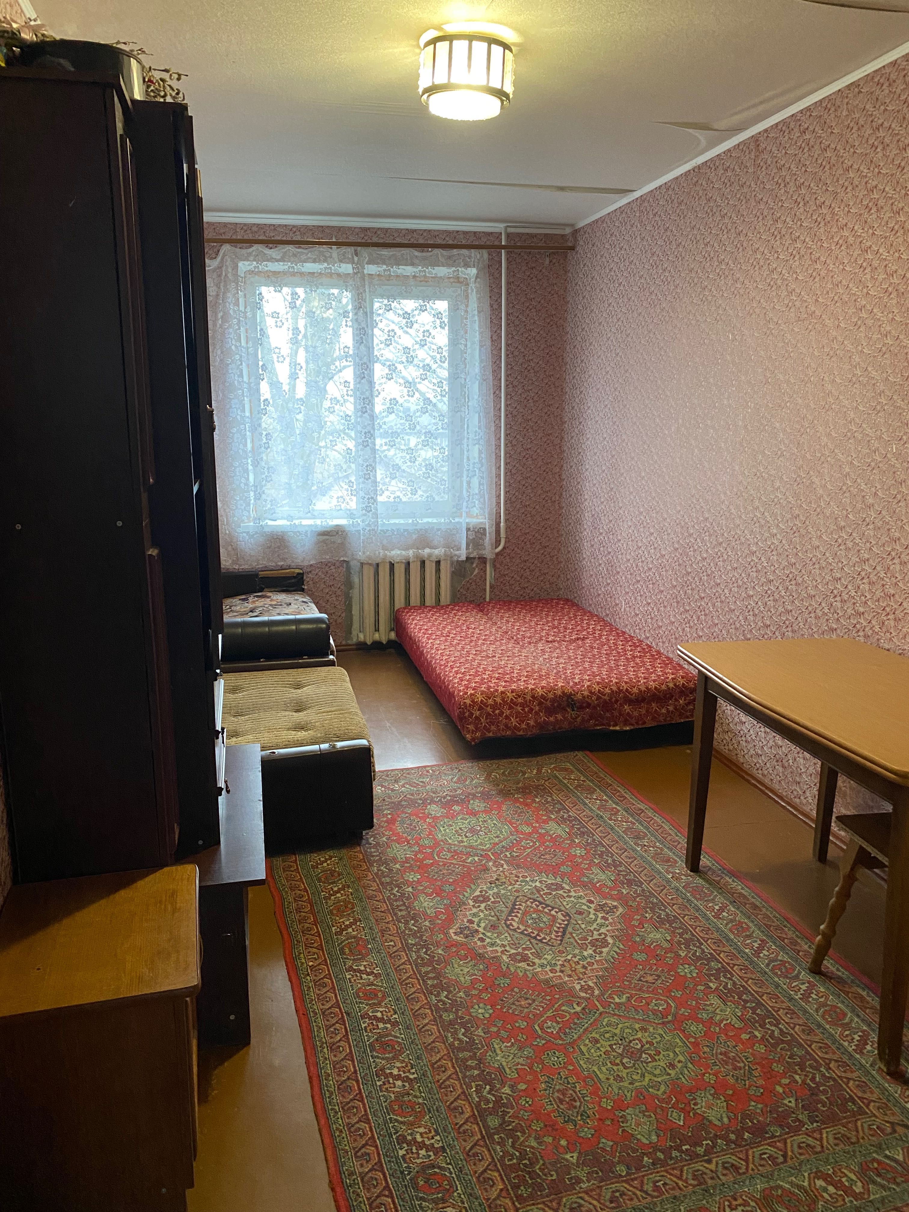 КІМНАТА, ПЛОЩА - 45 м², ЦІНА - 90 $
