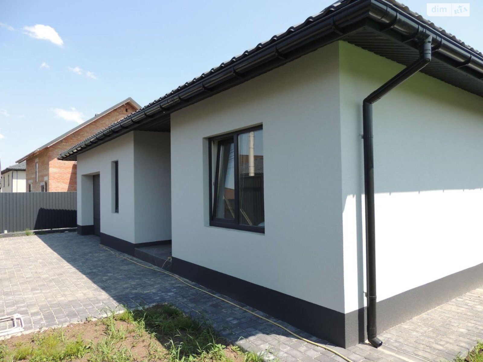 4 КІМ. БУДИНОК, ПЛОЩА - 112 м², ЦІНА - 155 000 $
, вул. Параджанова Сергія