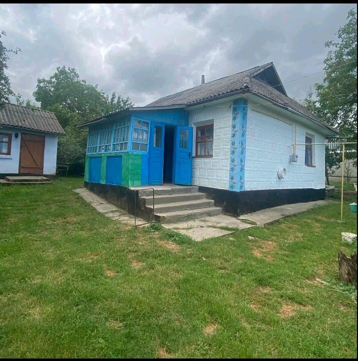 3 КІМ. БУДИНОК, ПЛОЩА - 80 м², ЦІНА - 8 000 $
