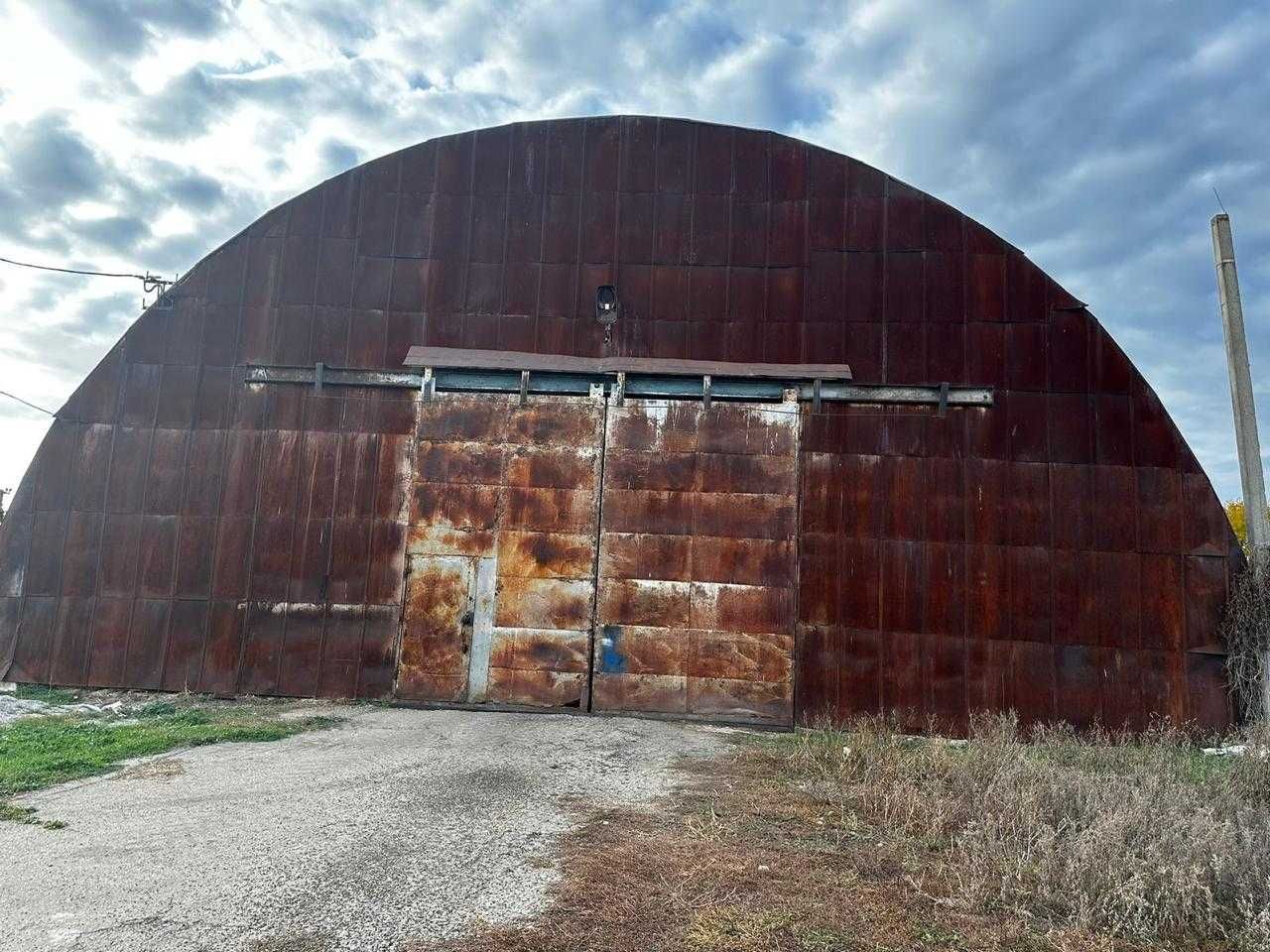 ПЛОЩА - 500 м², ЦІНА - 60 000 $
