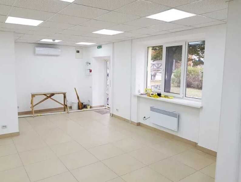 ПЛОЩА - 45 м², ЦІНА - 955 $
