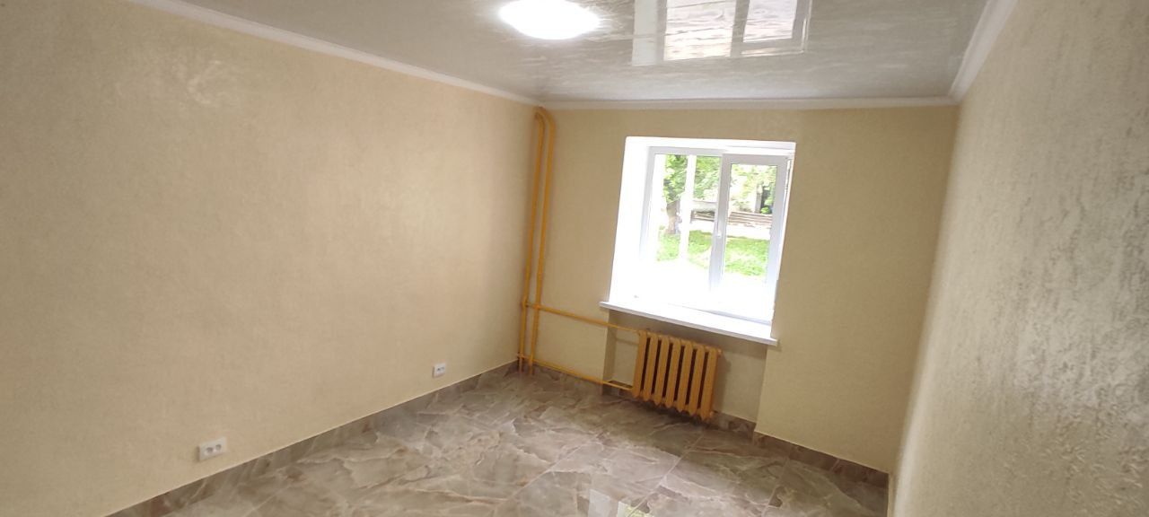 ПЛОЩА - 30 м², ЦІНА - 171 $
