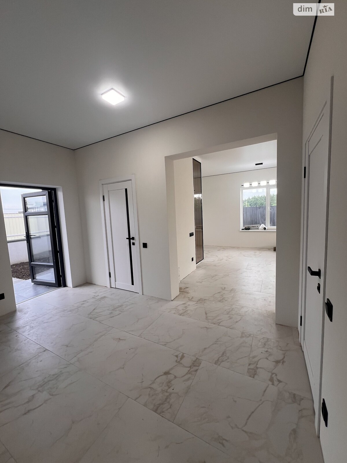 Обʼєкт нерухомості: 3 КІМ. БУДИНОК, ПЛОЩА - 130 м², ЦІНА - 200 000 $
, мас. Благодатний — HUBTRUST, Вінниця