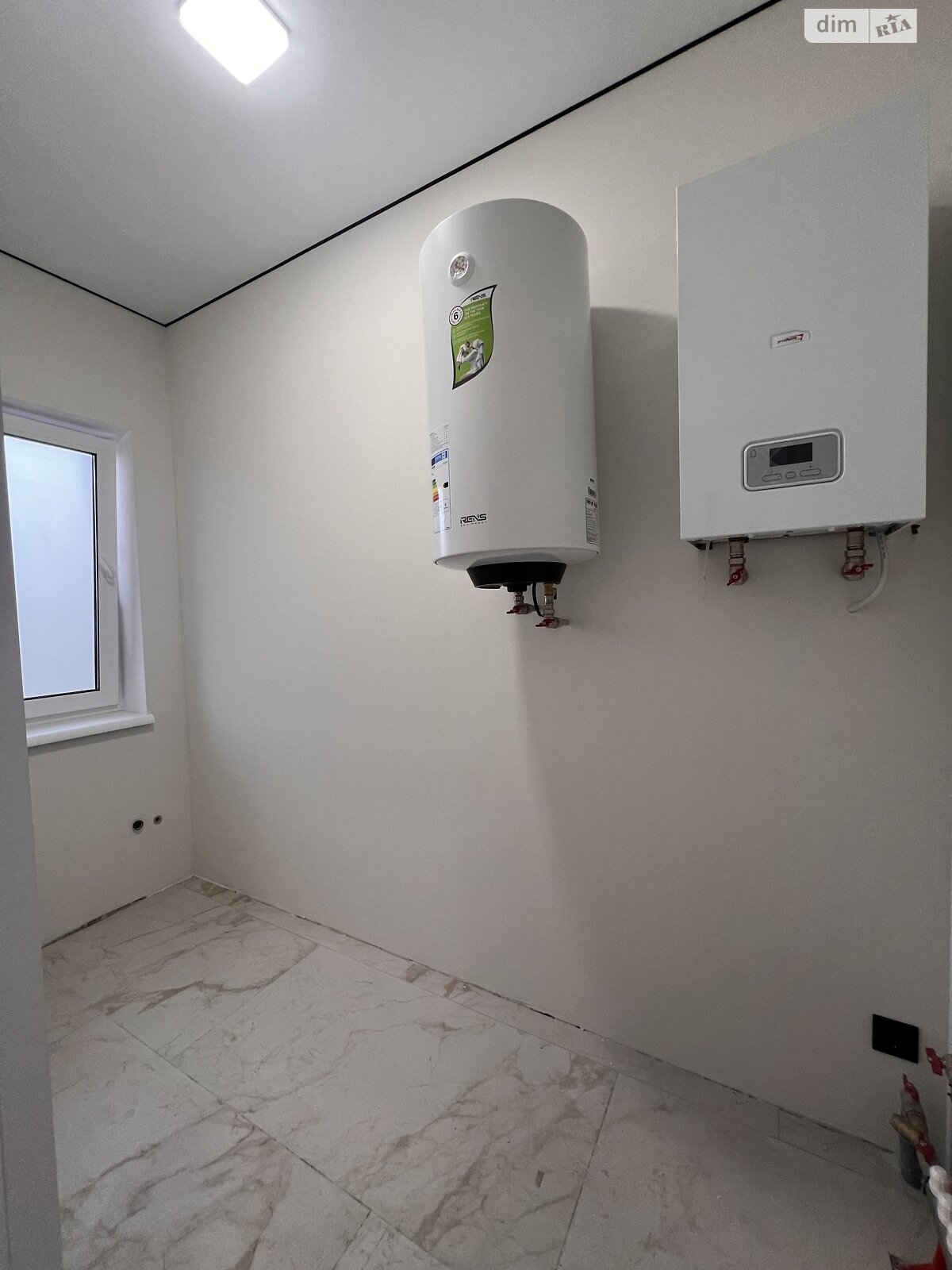 Обʼєкт нерухомості: 3 КІМ. БУДИНОК, ПЛОЩА - 130 м², ЦІНА - 200 000 $
, мас. Благодатний — HUBTRUST, Вінниця