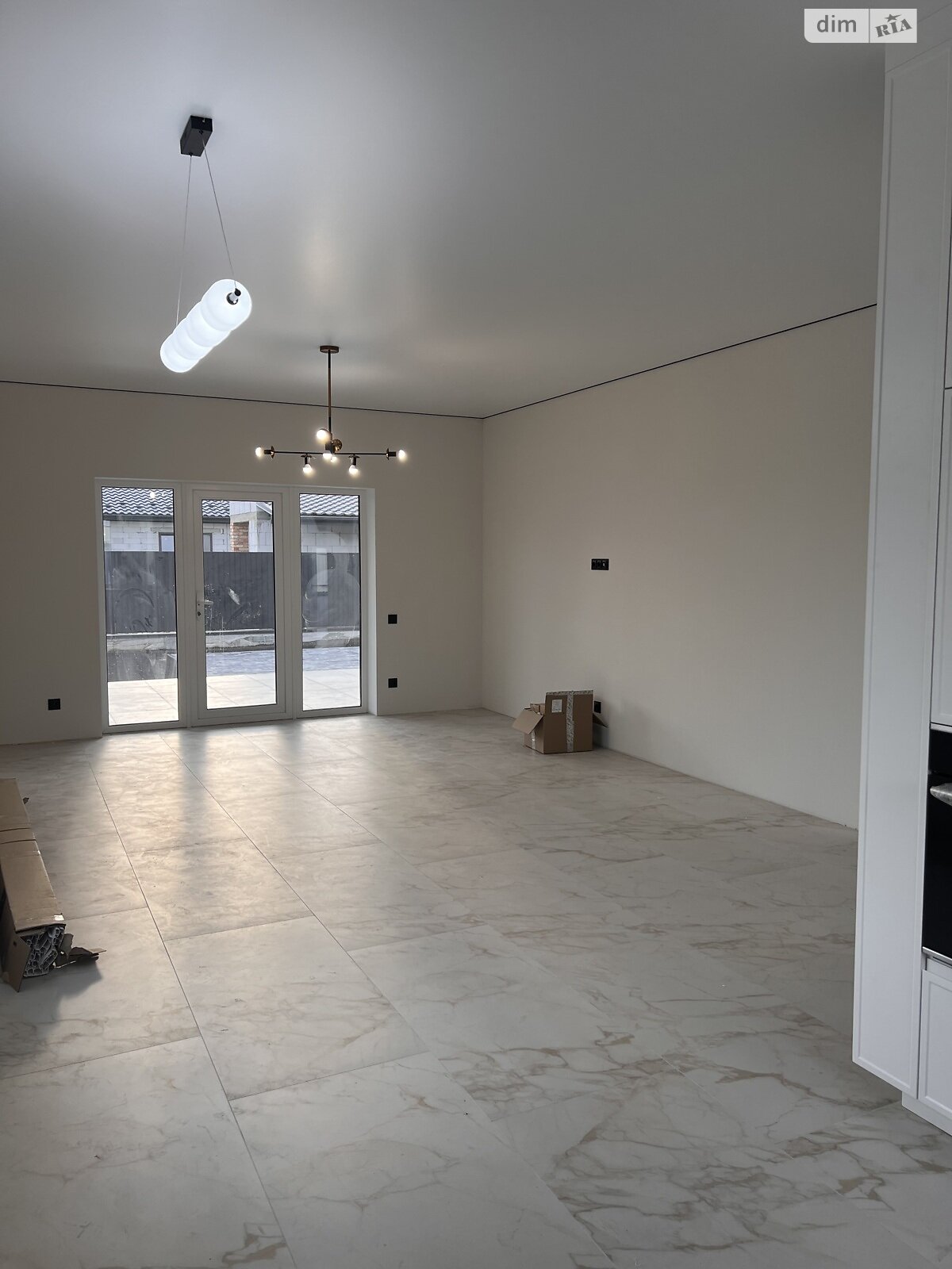 Обʼєкт нерухомості: 3 КІМ. БУДИНОК, ПЛОЩА - 130 м², ЦІНА - 200 000 $
, мас. Благодатний — HUBTRUST, Вінниця