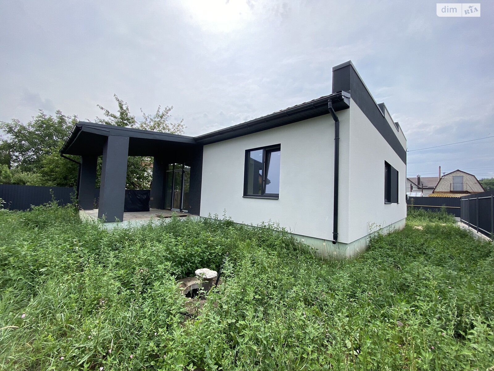 Обʼєкт нерухомості: 3 КІМ. БУДИНОК, ПЛОЩА - 110 м², ЦІНА - 130 000 $
, вул. Левка Симиренка(Мічуріна) — HUBTRUST, Вінниця