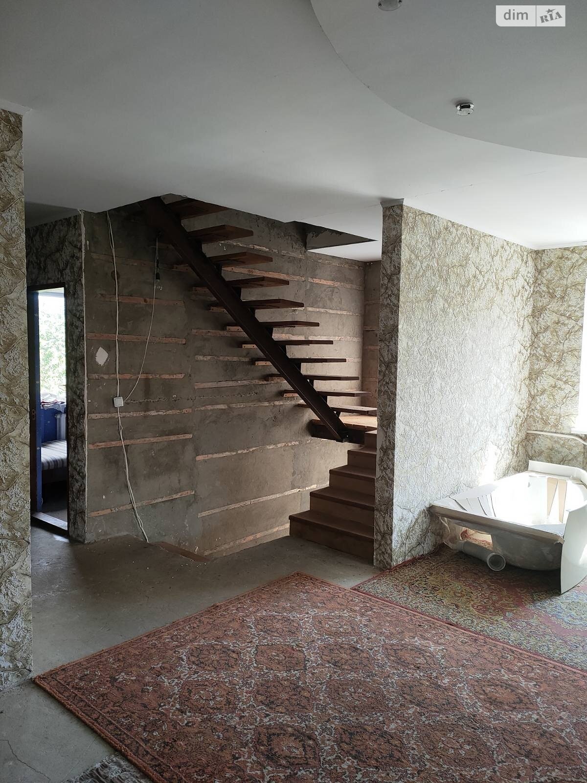 Обʼєкт нерухомості: 12 КІМ. БУДИНОК, ПЛОЩА - 460 м², ЦІНА - 250 000 $
 — HUBTRUST, Вінниця