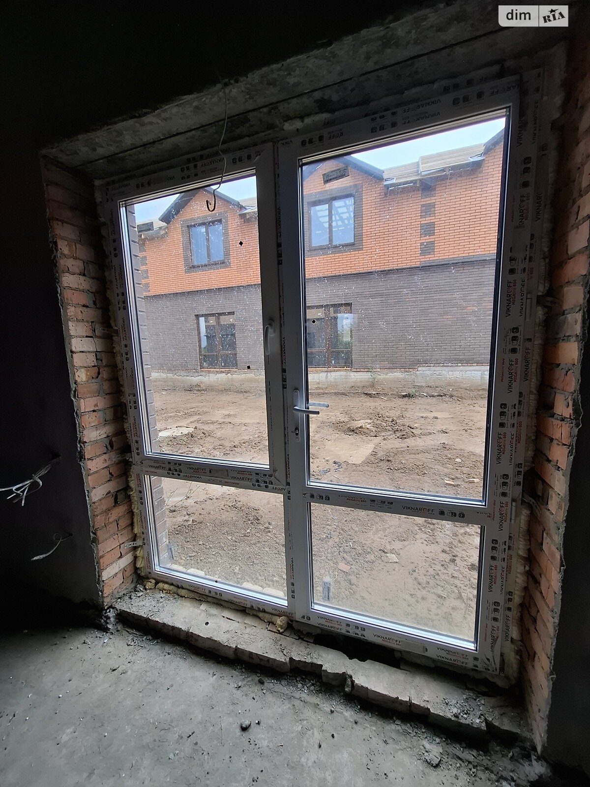 Обʼєкт нерухомості: 3 КІМ. ТАУНХАУС, ПЛОЩА - 75 м², ЦІНА - 60 000 $
, пров. Світлий — HUBTRUST, Вінниця