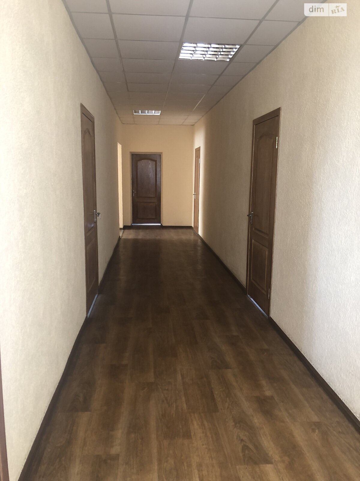 ПЛОЩА - 150 м², ЦІНА - 30 000 $
, вул. Олексія Миргородського(Черняховського)