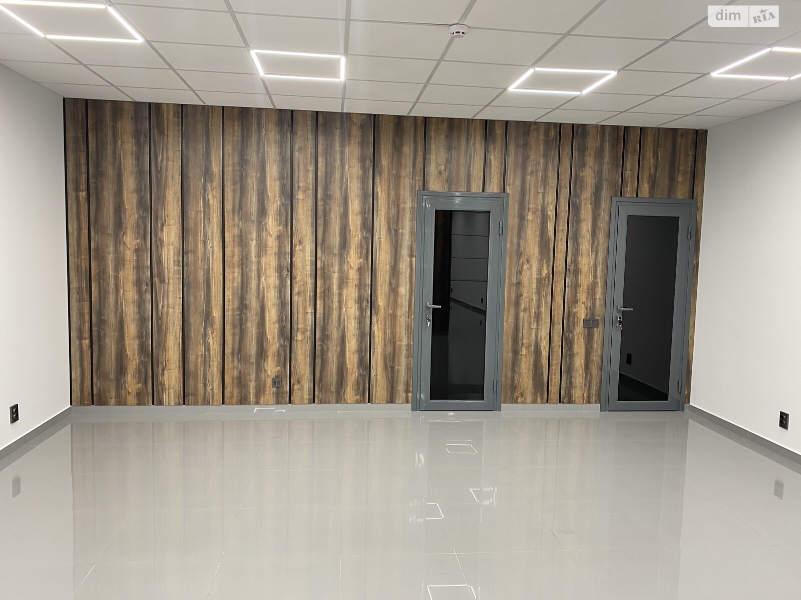 Обʼєкт нерухомості: ПЛОЩА - 94 м², ЦІНА - 55 000 $
, вул. Трамвайна — HUBTRUST, Вінниця
