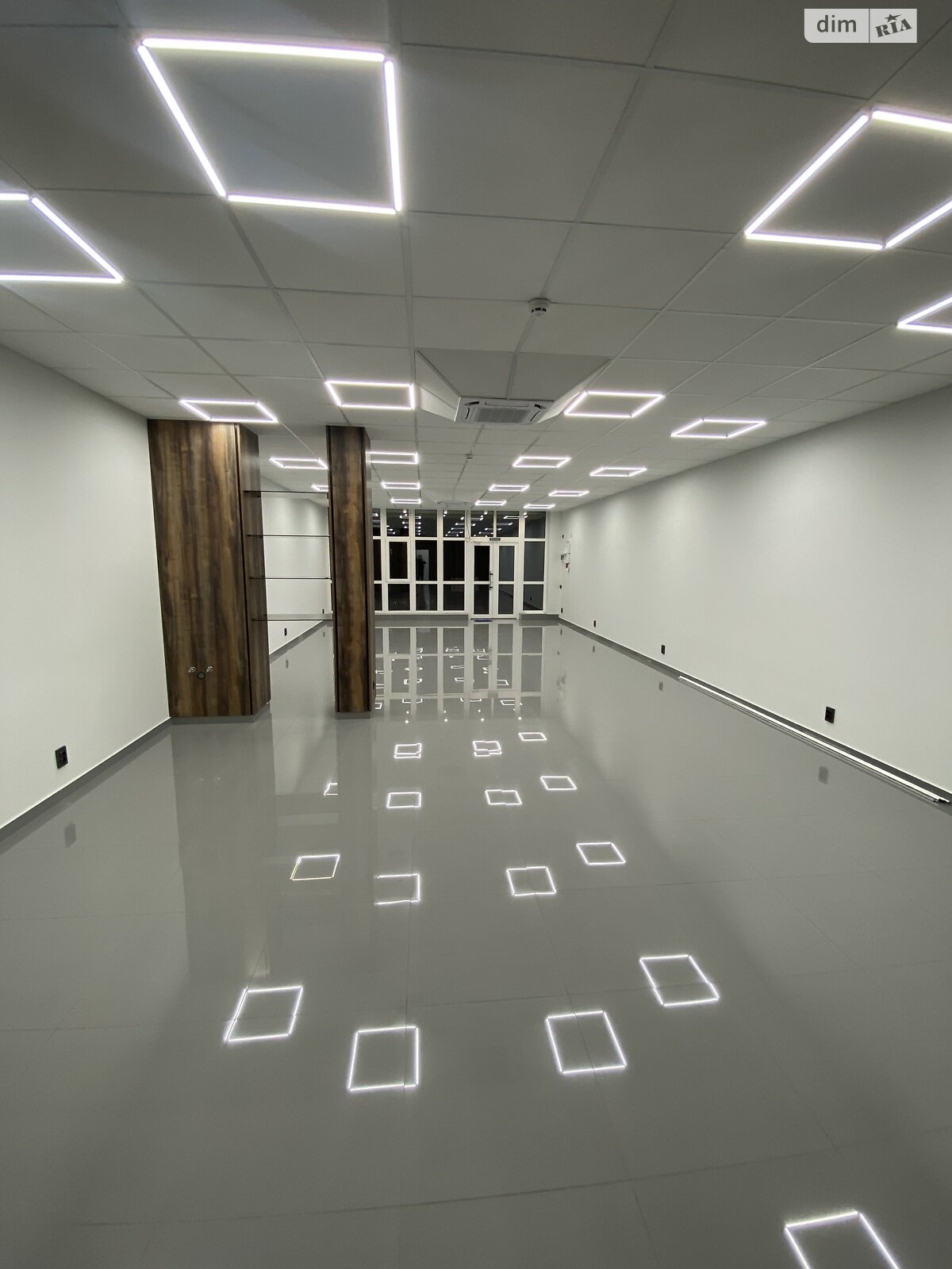 Обʼєкт нерухомості: ПЛОЩА - 94 м², ЦІНА - 55 000 $
, вул. Трамвайна — HUBTRUST, Вінниця