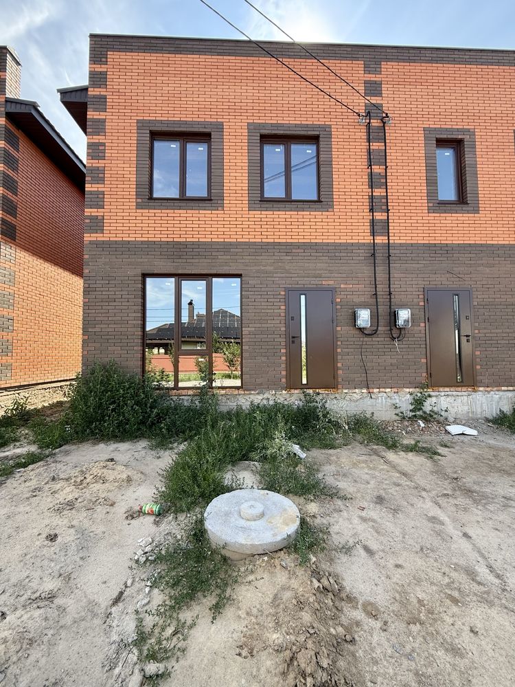 2 КІМ. БУДИНОК, ПЛОЩА - 70 м², ЦІНА - 43 000 $
