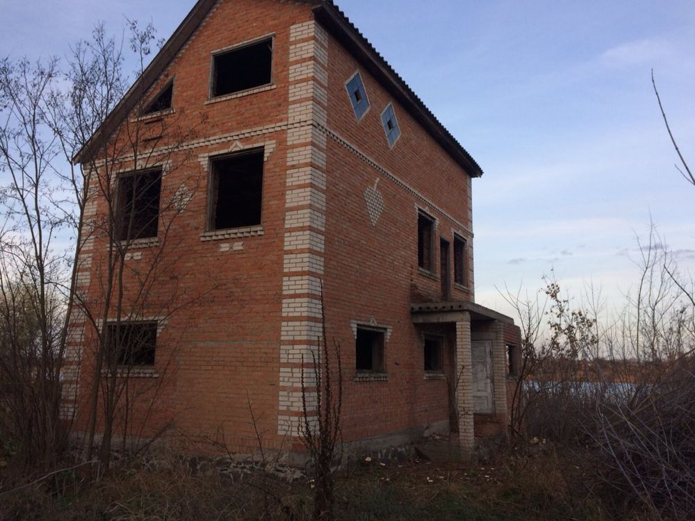 1 КІМ. БУДИНОК, ПЛОЩА - 1 м², ЦІНА - 3 500 $
