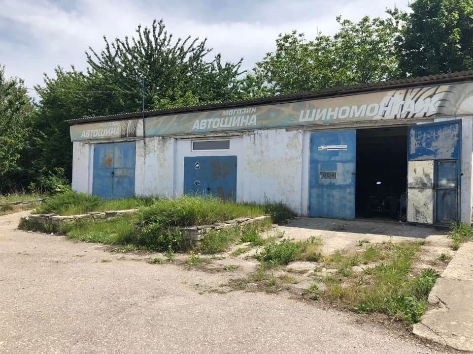ПЛОЩА - 300 м², ЦІНА - 23 $
