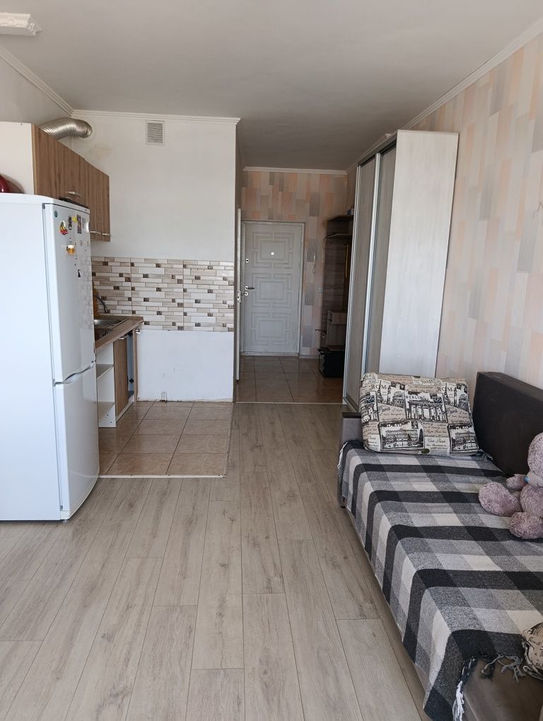 1 КІМ. КВАРТИРА, ПЛОЩА - 28 м², ЦІНА - 143 $
