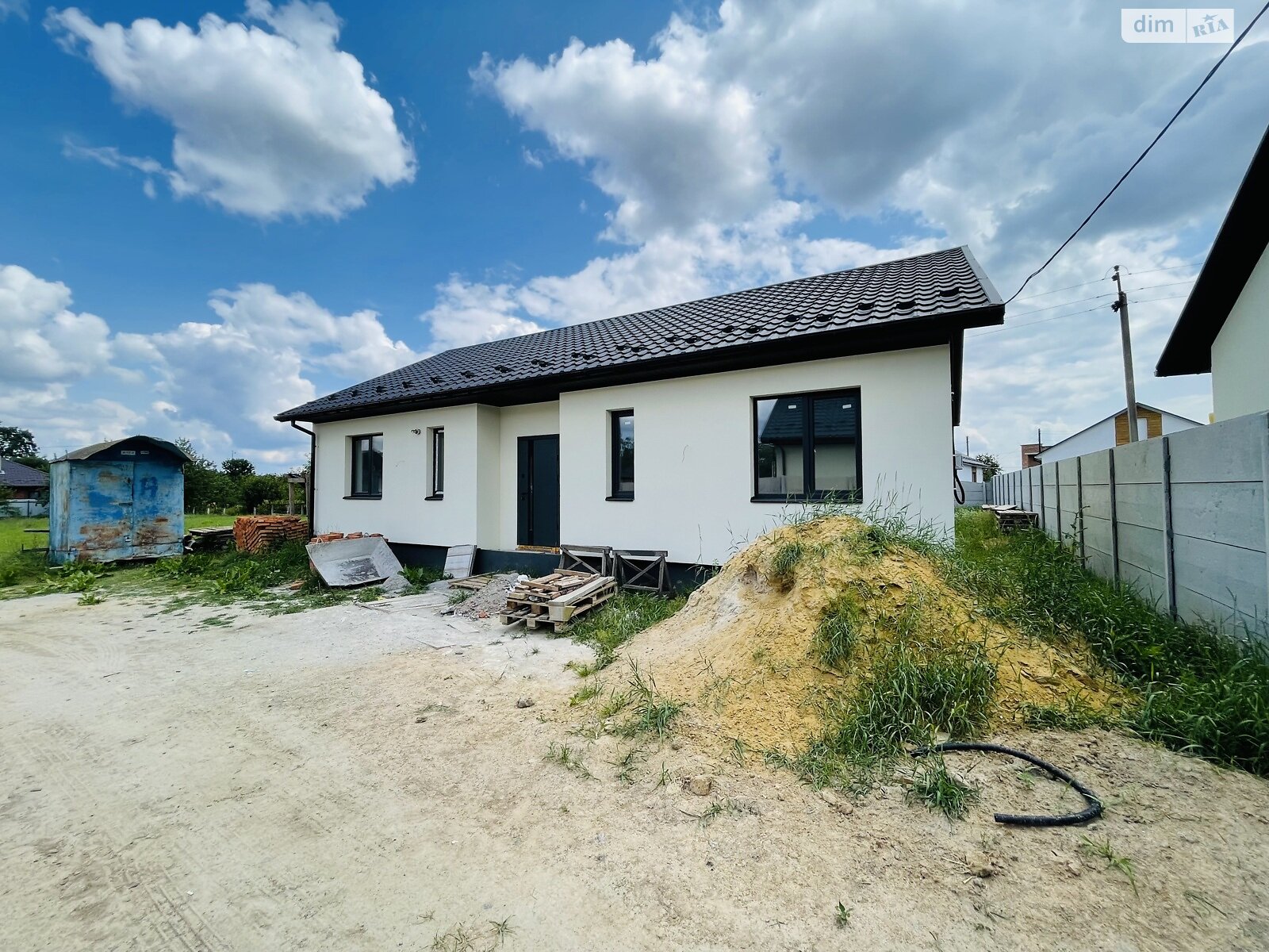 Обʼєкт нерухомості: 3 КІМ. БУДИНОК, ПЛОЩА - 105 м², ЦІНА - 74 000 $
, вул. Незалежності — HUBTRUST, Вінниця