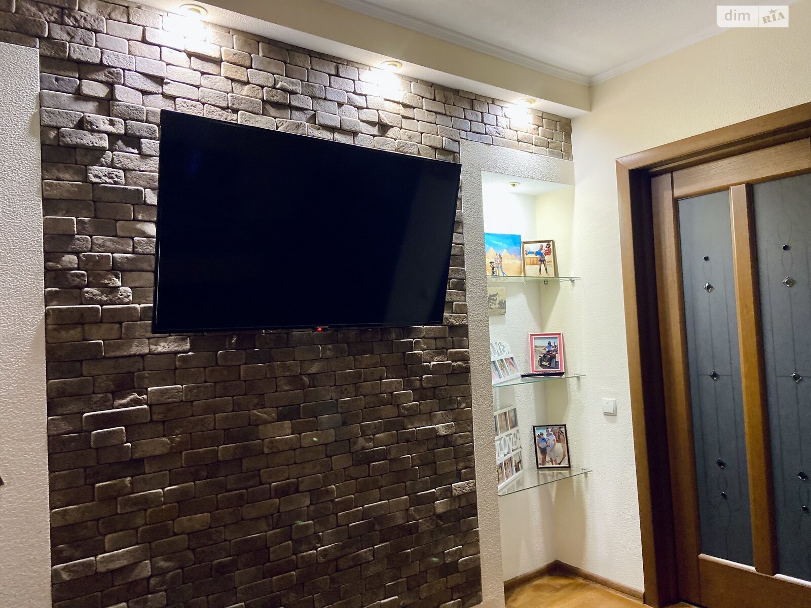 Обʼєкт нерухомості: 4 КІМ. БУДИНОК, ПЛОЩА - 225 м², ЦІНА - 250 000 $
, вул. Євгена Патона — HUBTRUST, Вінниця