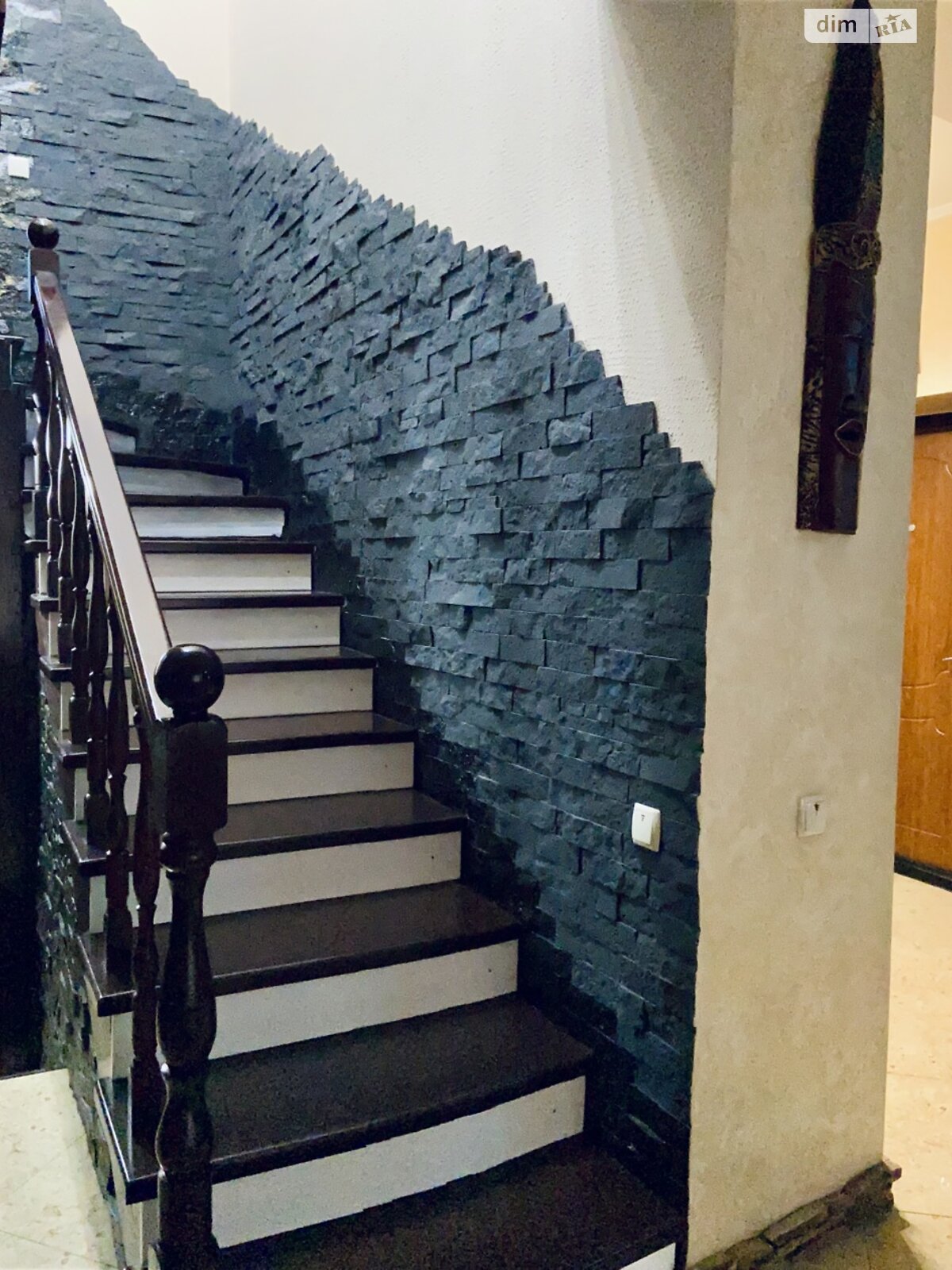 Обʼєкт нерухомості: 4 КІМ. БУДИНОК, ПЛОЩА - 225 м², ЦІНА - 250 000 $
, вул. Євгена Патона — HUBTRUST, Вінниця