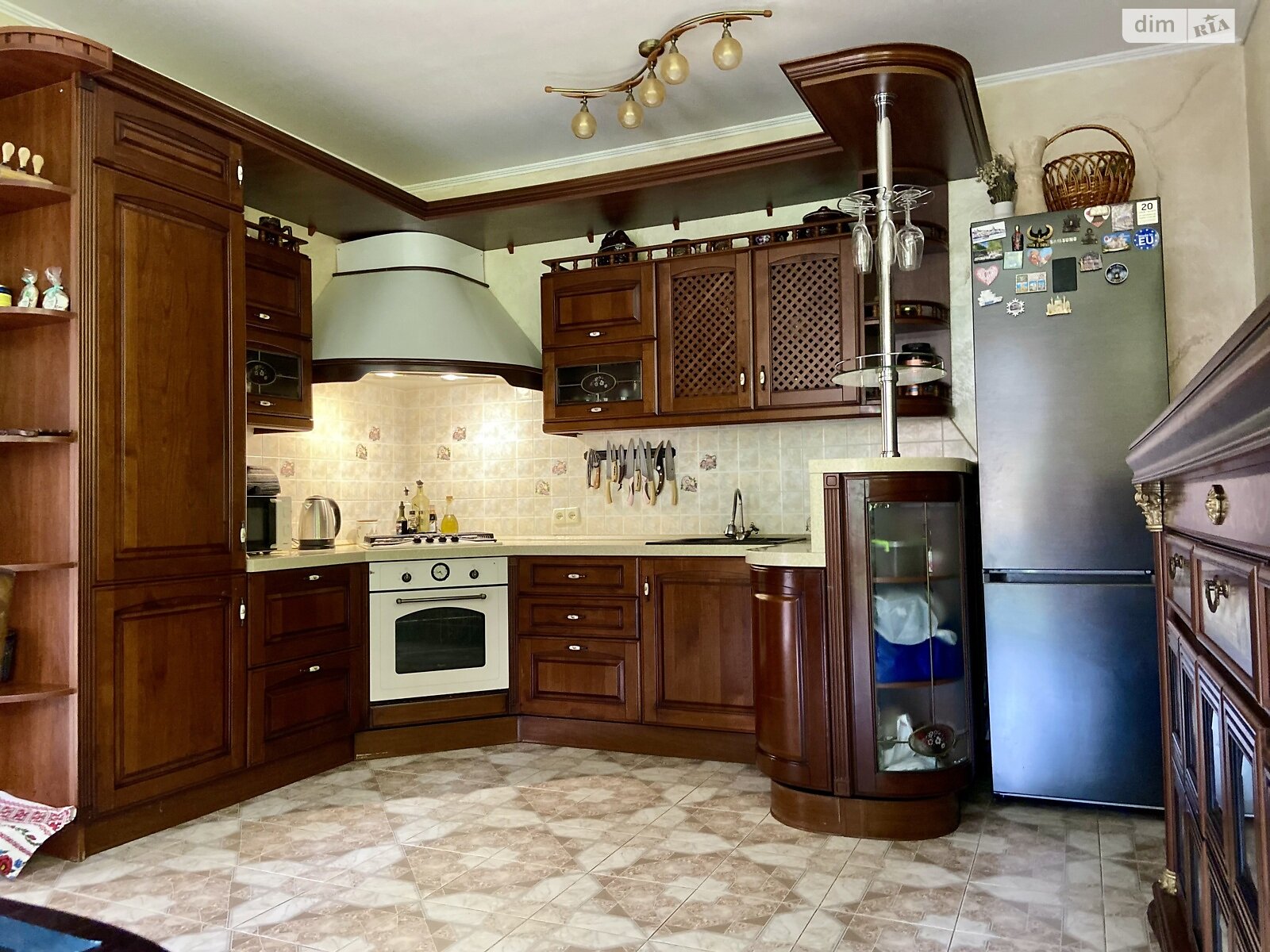 Обʼєкт нерухомості: 4 КІМ. БУДИНОК, ПЛОЩА - 225 м², ЦІНА - 250 000 $
, вул. Євгена Патона — HUBTRUST, Вінниця