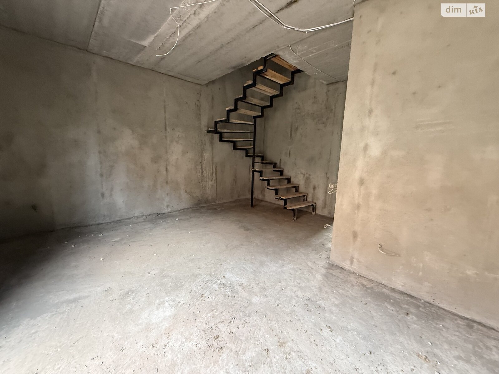Обʼєкт нерухомості: 3 КІМ. ТАУНХАУС, ПЛОЩА - 90 м², ЦІНА - 68 000 $
, пров. Хлібний — HUBTRUST, Вінниця