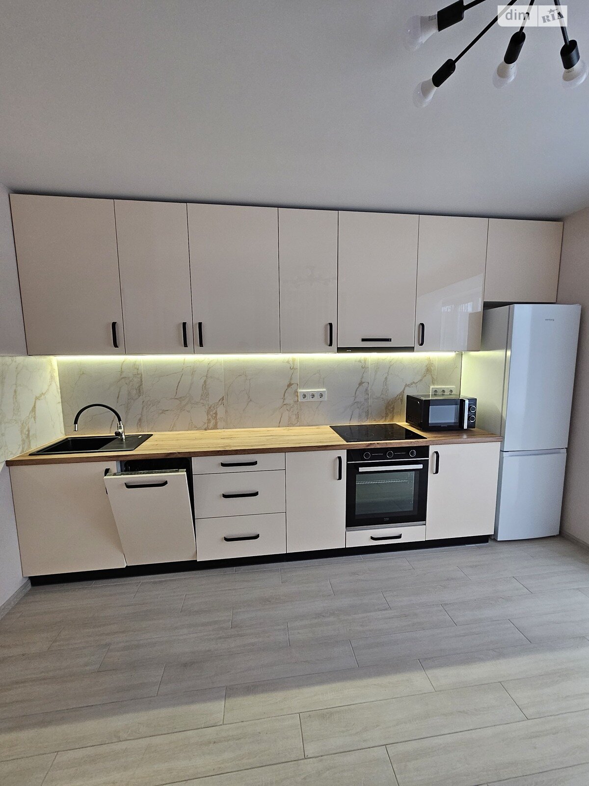 Обʼєкт нерухомості: 1 КІМ. КВАРТИРА, ПЛОЩА - 60 м², ЦІНА - 21 000 $
, вул. Генерала Гандзюка — HUBTRUST, Вінниця
