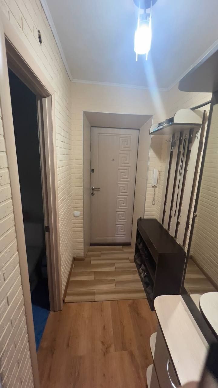 1 КІМ. КВАРТИРА, ПЛОЩА - 34 м², ЦІНА - 23 000 $
