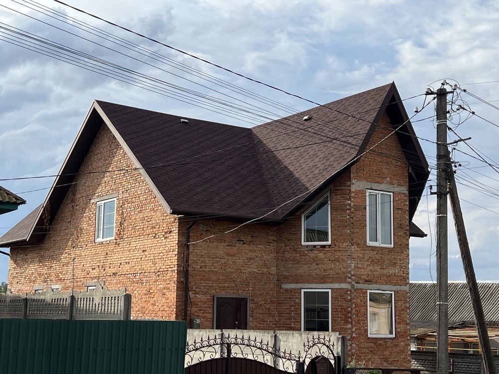 10 КІМ. БУДИНОК, ПЛОЩА - 242 м², ЦІНА - 45 000 $

