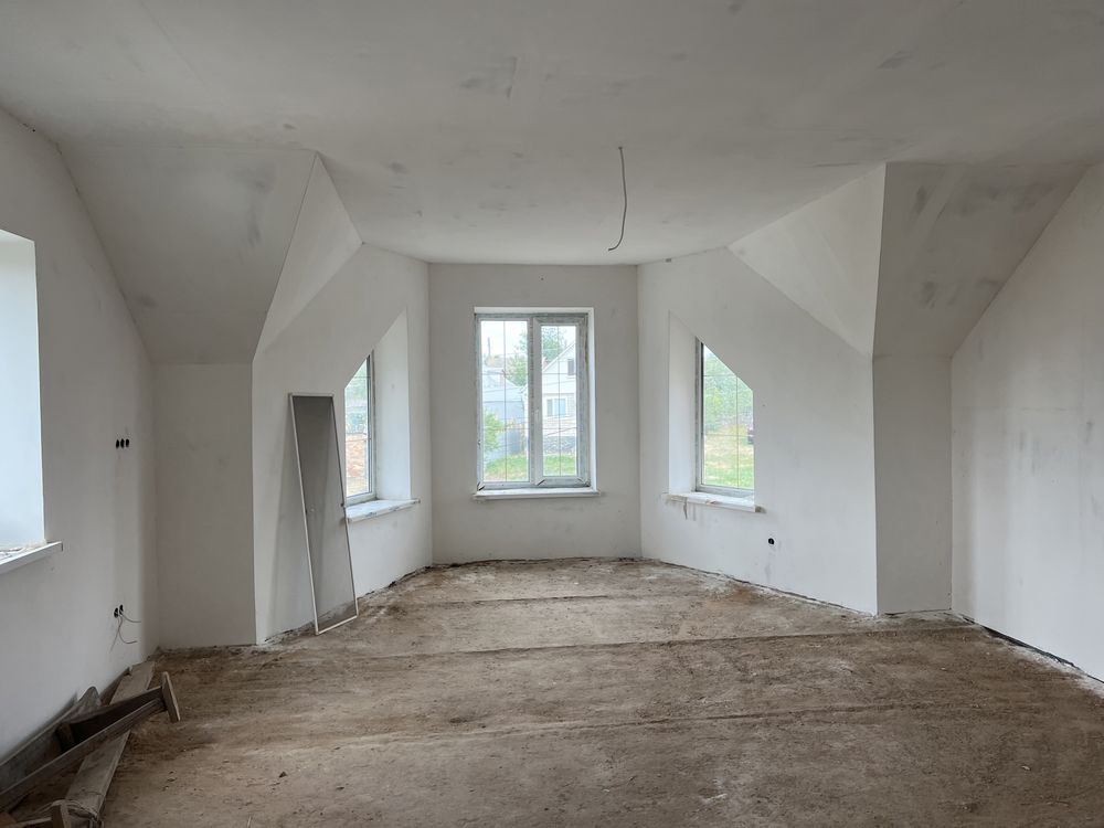 Обʼєкт нерухомості: 10 КІМ. БУДИНОК, ПЛОЩА - 242 м², ЦІНА - 45 000 $
 — HUBTRUST, Вінниця