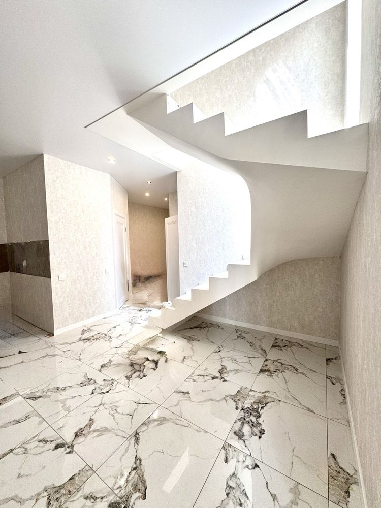 Обʼєкт нерухомості: 3 КІМ. ТАУНХАУС, ПЛОЩА - 90 м², ЦІНА - 115 000 $
 — HUBTRUST, Вінниця