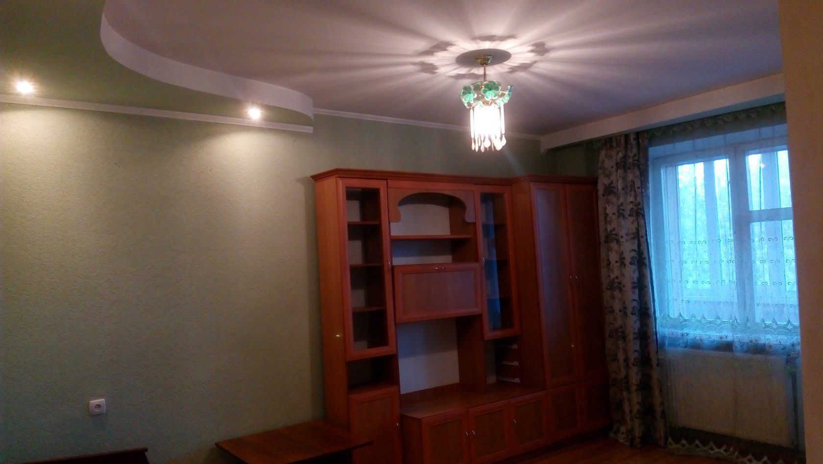 1 КІМ. КВАРТИРА, ПЛОЩА - 40 м², ЦІНА - 239 $

