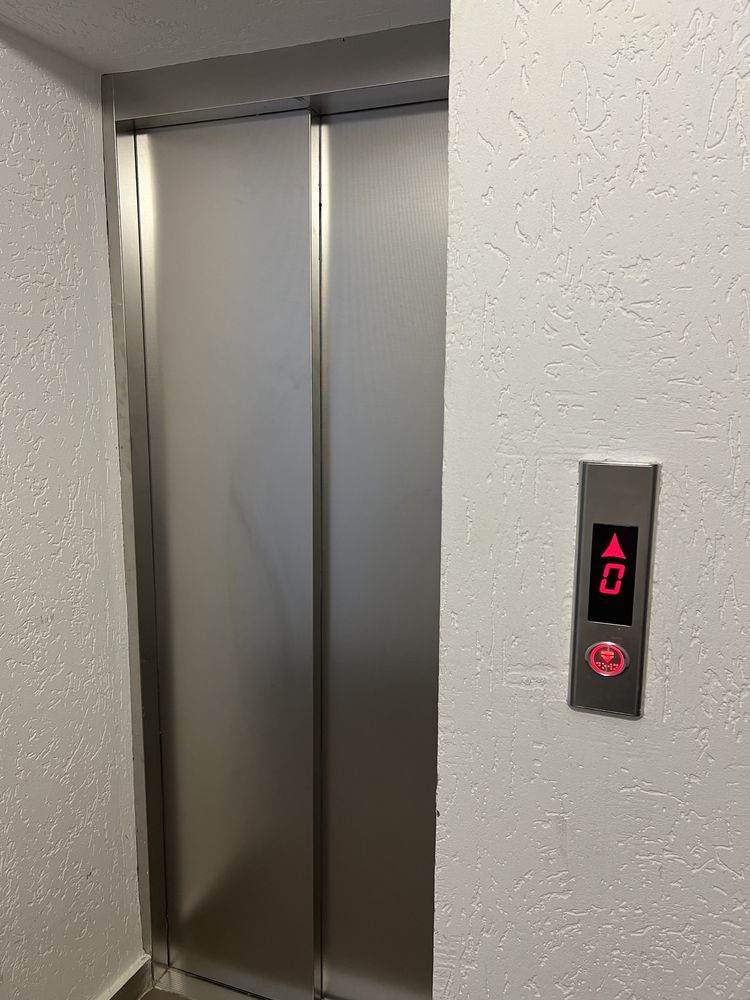 Обʼєкт нерухомості: 3 КІМ.  КВАРТИРА ПЛОЩА – 115 м², ЦІНА – 74 500$, РАЙОН: Поділля — HUBTRUST, Вінниця