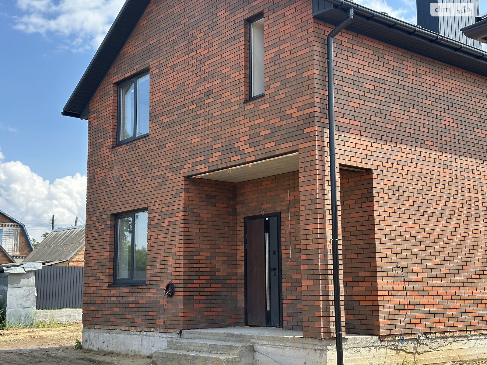Обʼєкт нерухомості: 4 КІМ. БУДИНОК, ПЛОЩА - 120 м², ЦІНА - 95 000 $
, пров. Цегельний(Будьонного) — HUBTRUST, Вінниця