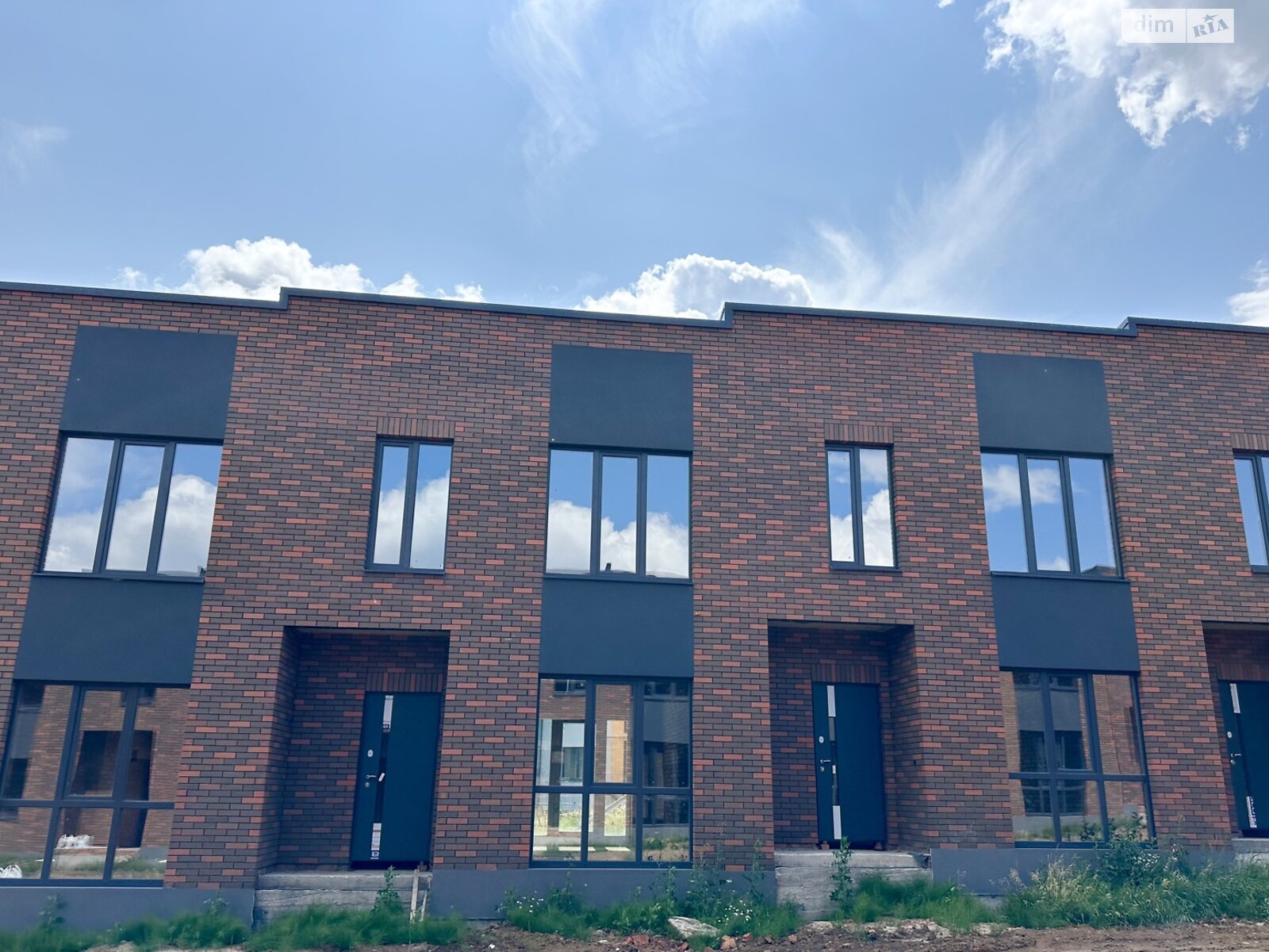 Обʼєкт нерухомості: 2 КІМ. ТАУНХАУС, ПЛОЩА - 75 м², ЦІНА - 62 000 $
 — HUBTRUST, Вінниця