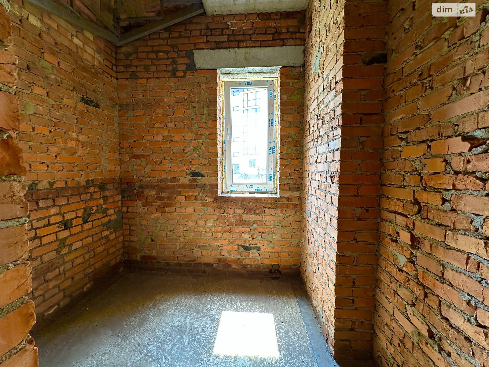 Обʼєкт нерухомості: 2 КІМ. ТАУНХАУС, ПЛОЩА - 75 м², ЦІНА - 62 000 $
 — HUBTRUST, Вінниця