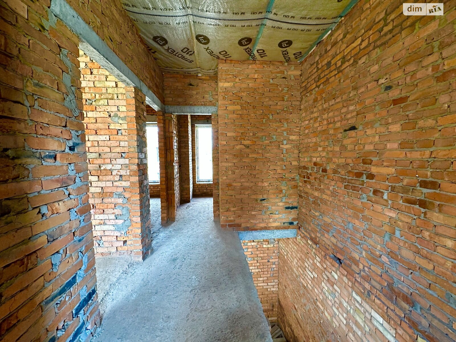 Обʼєкт нерухомості: 2 КІМ. ТАУНХАУС, ПЛОЩА - 75 м², ЦІНА - 62 000 $
 — HUBTRUST, Вінниця