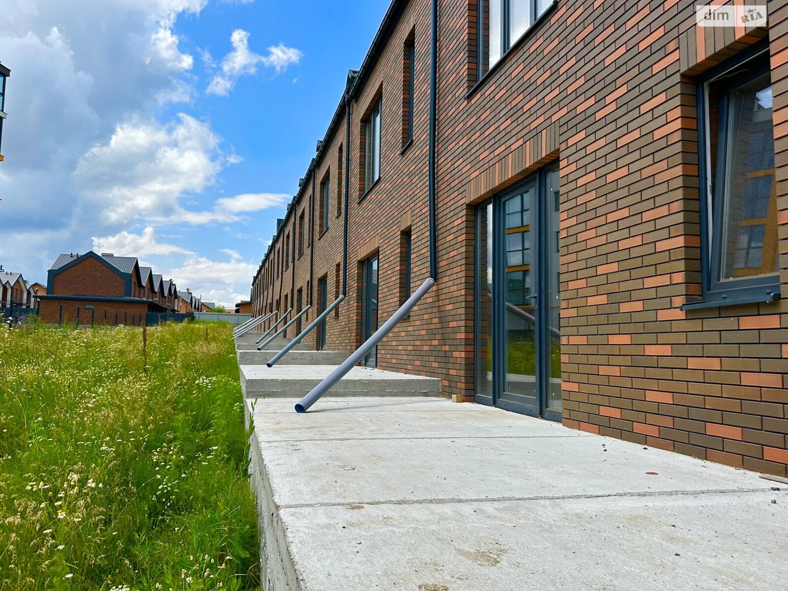 Обʼєкт нерухомості: 2 КІМ. ТАУНХАУС, ПЛОЩА - 75 м², ЦІНА - 62 000 $
 — HUBTRUST, Вінниця