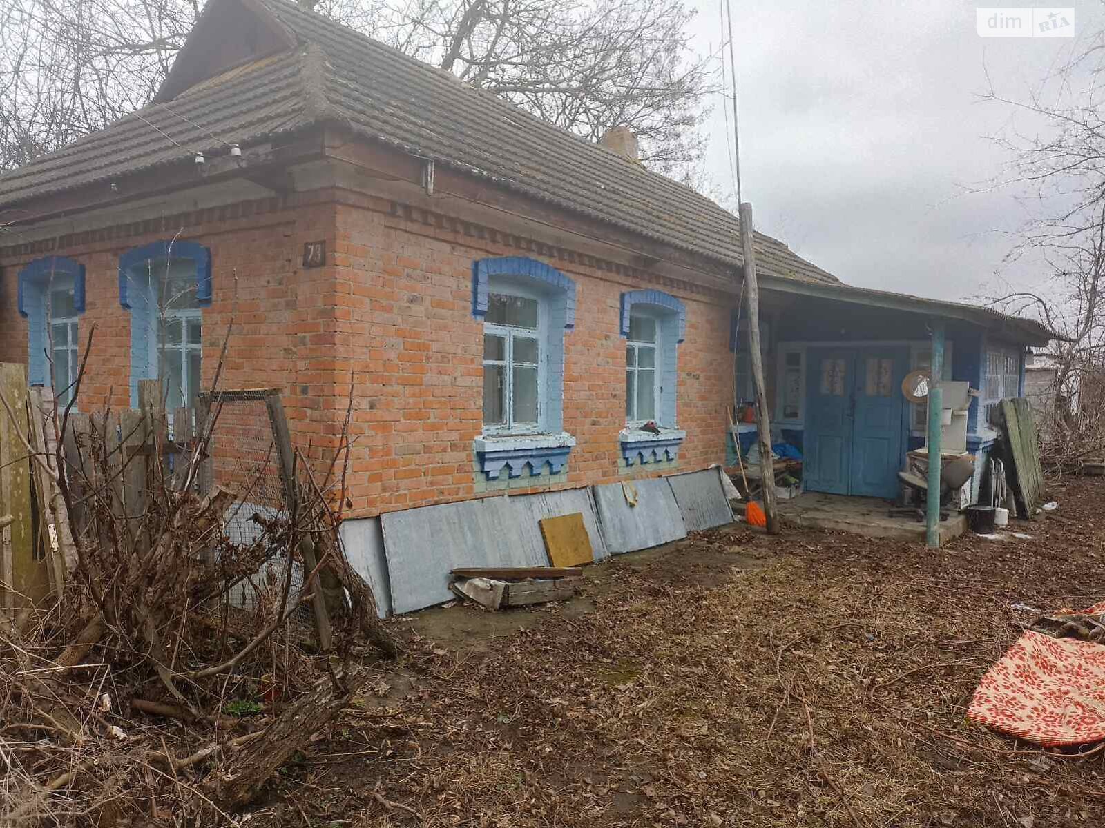 ПЛОЩА - 30 CОТ., ЦІНА - 10 500 $
, вул. Першотравнева