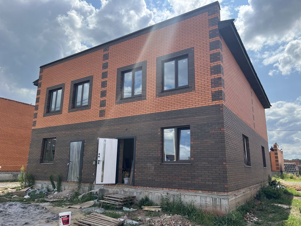 2 КІМ. ТАУНХАУС, ПЛОЩА - 73 м², ЦІНА - 49 000 $
