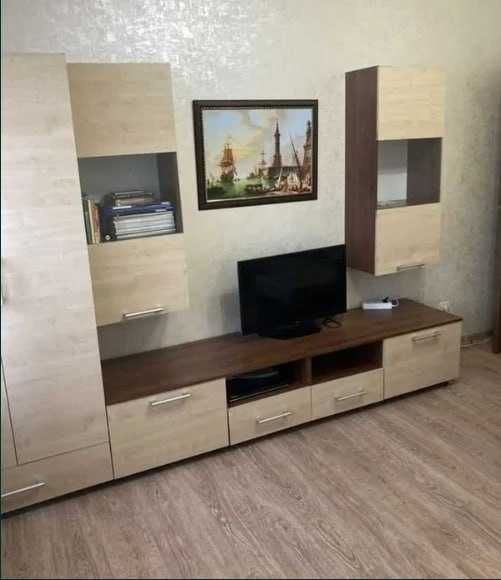 2 КІМ. КВАРТИРА, ПЛОЩА - 50 м², ЦІНА - 206 $
